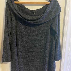 Torrid dark gray sweater. Torrid Size 00. Perfect for fall. Soft. Cozy.